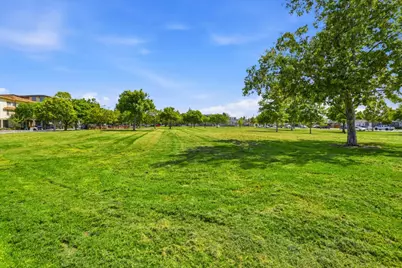 800 N 8th St 305, San Jose, CA 95112 - Photo 28