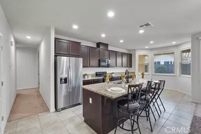 1444 San Pedro St, Los Banos, CA 93635 - Photo 4