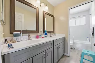 1195 Weyburn Ln, San Jose, CA 95129 - Photo 22