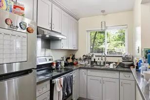 1195 Weyburn Ln, San Jose, CA 95129 - Photo 16
