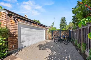 1427 Byron St, Palo Alto, CA 94301 - Photo 28