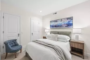 1427 Byron St, Palo Alto, CA 94301 - Photo 16