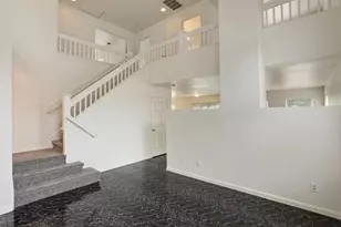 1888 St Lakes Way, Stockton, CA 95206 - Photo 4