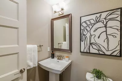 286 Agustin Narvaez St Unit 3, San Jose, CA 95136 - Photo 22