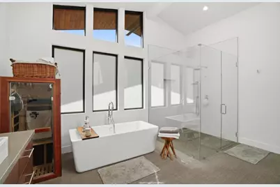 19288 Bainter Ave, Saratoga, CA 95070 - Photo 40