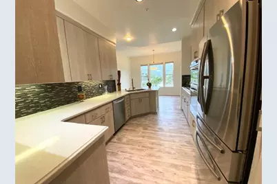 151 Kestrel Ct, Brisbane, CA 94005 - Photo 12