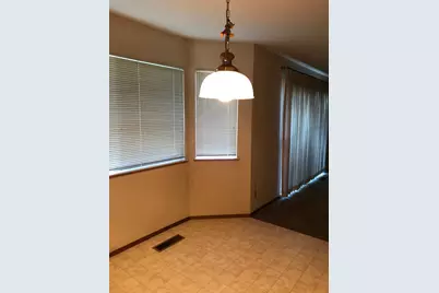 587 Chardonnay Dr, Fremont, CA 94539 - Photo 8