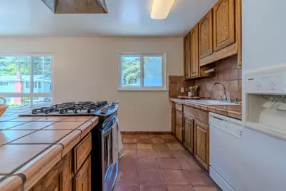 1173 Alicante Dr, Pacifica, CA 94044 - Photo 14