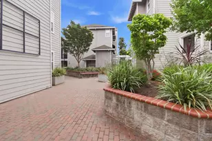 1982 W Bayshore Rd 237, East Palo Alto, CA 94303 - Photo 32