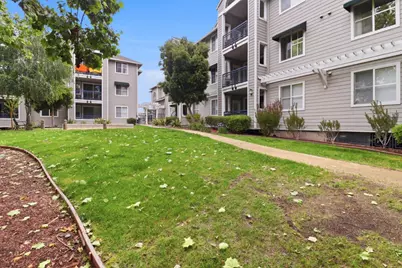1982 W Bayshore Rd 237, East Palo Alto, CA 94303 - Photo 34