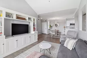 1982 W Bayshore Rd 237, East Palo Alto, CA 94303 - Photo 4