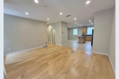 2731 Viterbo Ct 4, San Jose, CA 95111 - Photo 4
