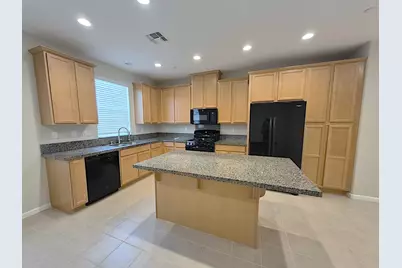 2731 Viterbo Ct 4, San Jose, CA 95111 - Photo 8
