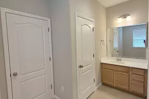 2731 Viterbo Ct 4, San Jose, CA 95111 - Photo 26