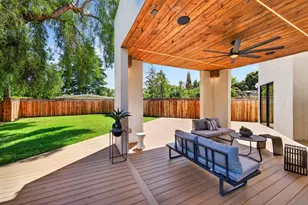 2338 Thompson Ct, Mountain View, CA 94043 - Photo 38
