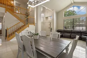 9440 Tuscany Cir, Stockton, CA 95210 - Photo 10