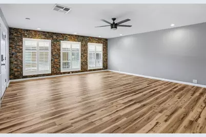 429 Millpond Dr 429, San Jose, CA 95125 - Photo 12