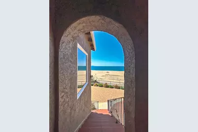 1703 E Cliff Dr, Santa Cruz, CA 95062 - Photo 16
