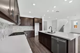 1339 N Galvani Ct, Mountain House, CA 95391 - Photo 4