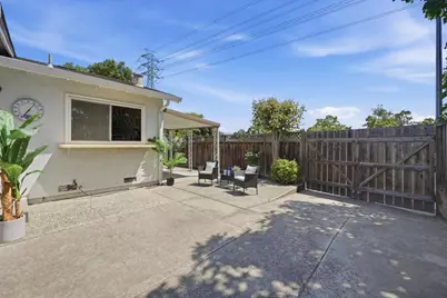 6489 San Anselmo Way, San Jose, CA 95119 - Photo 22