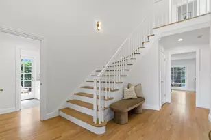 8 Almendra Ln, Los Altos, CA 94022 - Photo 12