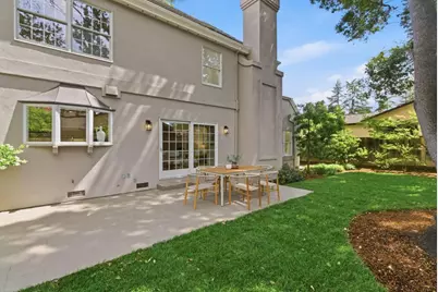 8 Almendra Ln, Los Altos, CA 94022 - Photo 28