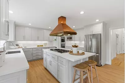 8 Almendra Ln, Los Altos, CA 94022 - Photo 2