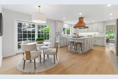 8 Almendra Ln, Los Altos, CA 94022 - Photo 4