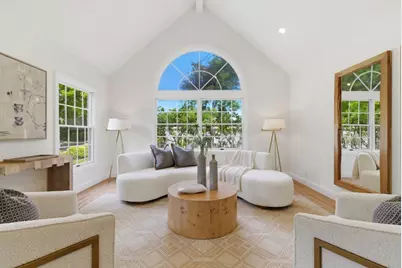 8 Almendra Ln, Los Altos, CA 94022 - Photo 8