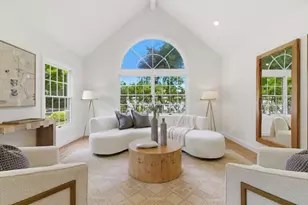 8 Almendra Ln, Los Altos, CA 94022 - Photo 8