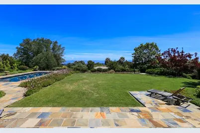 26990 Taaffe Rd, Los Altos Hills, CA 94022 - Photo 20