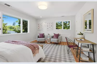 2066 Byron St, Palo Alto, CA 94301 - Photo 30