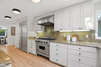 2066 Byron St, Palo Alto, CA 94301 - Photo 6