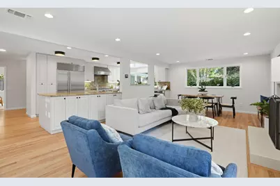 2066 Byron St, Palo Alto, CA 94301 - Photo 8