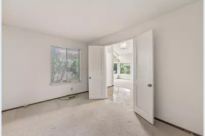 20683 Greenleaf Dr, Cupertino, CA 95014 - Photo 22