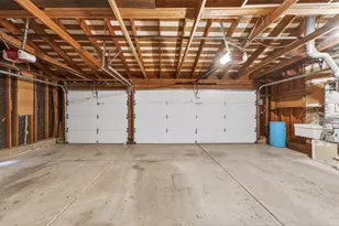 20683 Greenleaf Dr, Cupertino, CA 95014 - Photo 44