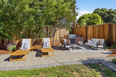 916 5th Ave, Redwood City, CA 94063 - Photo 30