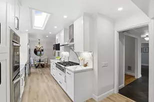 210 Duck Ct, Foster City, CA 94404 - Photo 16