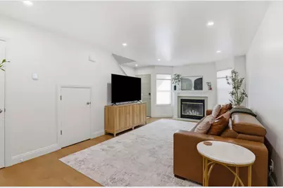 241 Gibson Dr F, Hollister, CA 95023 - Photo 2