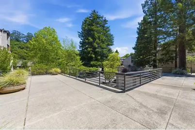 2319 Ticonderoga Dr, San Mateo, CA 94402 - Photo 12