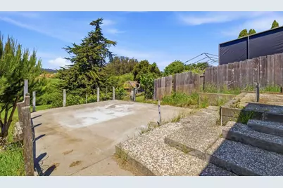 215 Manfre Rd, Watsonville, CA 95076 - Photo 34
