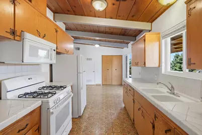 215 Manfre Rd, Watsonville, CA 95076 - Photo 12