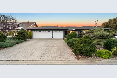 2060 Touraine Ln, Half Moon Bay, CA 94019 - Photo 4