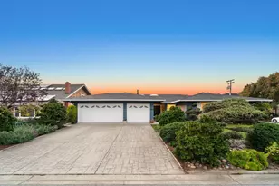 2060 Touraine Ln, Half Moon Bay, CA 94019 - Photo 4
