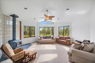 19862 Paso Robles Ave, Redding, CA 96003 - Photo 8