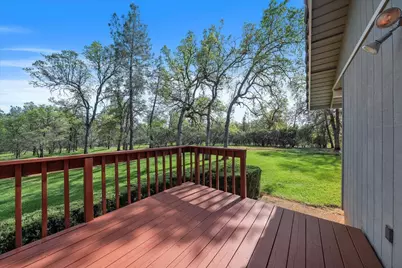 19862 Paso Robles Ave, Redding, CA 96003 - Photo 38