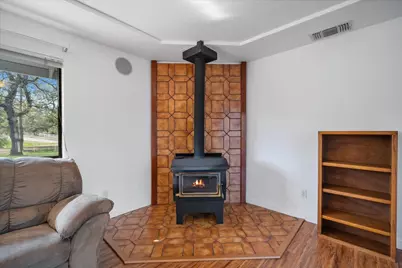 19862 Paso Robles Ave, Redding, CA 96003 - Photo 16