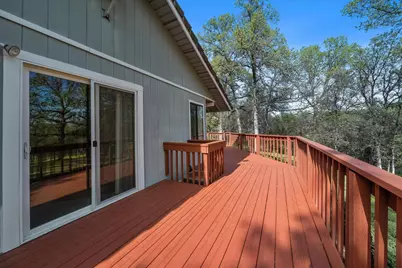 19862 Paso Robles Ave, Redding, CA 96003 - Photo 36