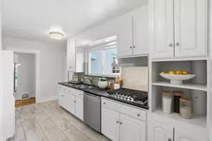 131 Barroilhet Ave, San Mateo, CA 94401 - Photo 10
