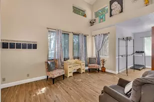725 McKinley St, Los Banos, CA 93635 - Photo 10